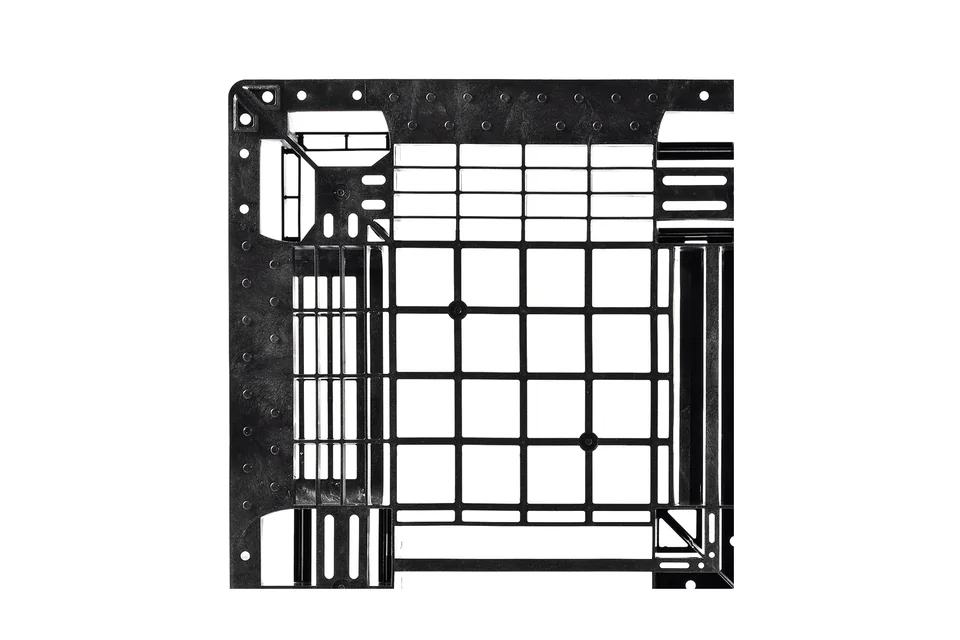 Kunststof pallet 1100 x 1100 x 150 open dek 3 onderlatten medium – Foto 3